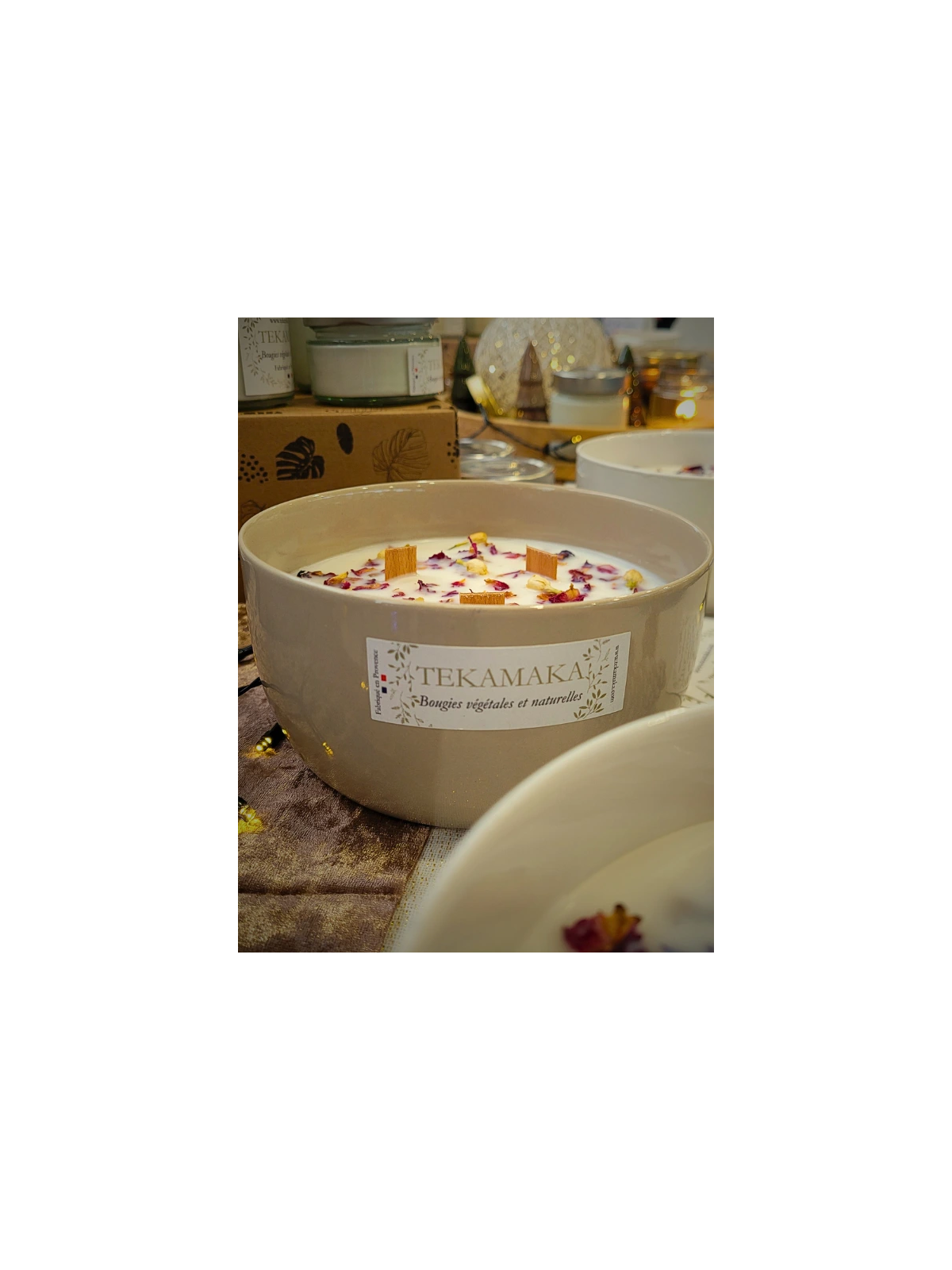 Bougie Bohème 500 g en porcelaine — 3 mèches bois crépitantes | Fleurs séchées | TEKAMAKA