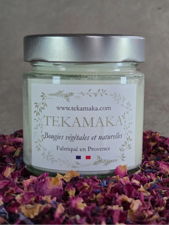 Bougie crépitante Violette & Rose 160 g – Bougie artisanale florale | TEKAMAKA