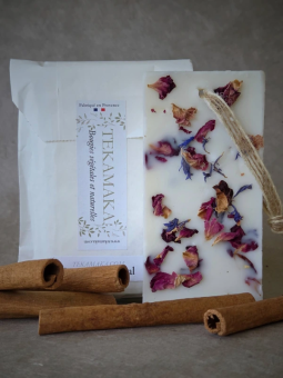 Palet à la cire de colza parfumé à suspendre Essence de Santal – TEKAMAKA